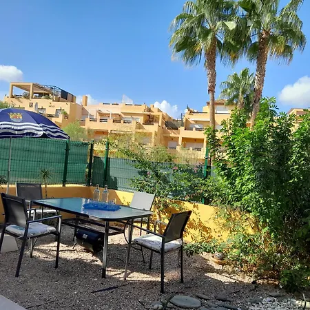 Holiday home Casa Amarilla, Piscina, Playa, Parking